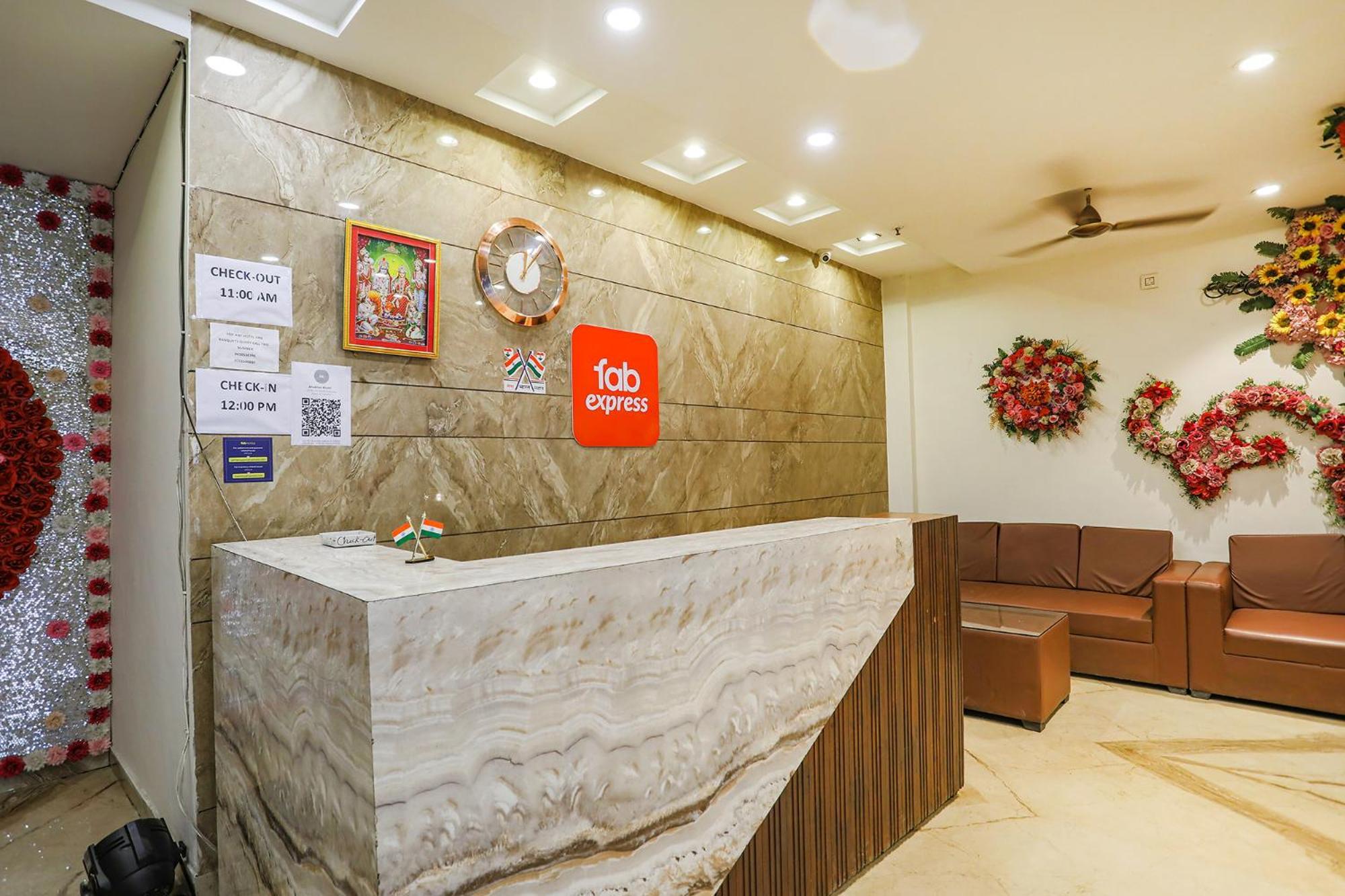 Fabhotel Kinsfolk Ghaziabad Buitenkant foto